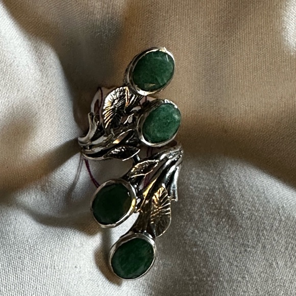 Green onyx in sterling silver climbing vine ring - Picture 3 of 6